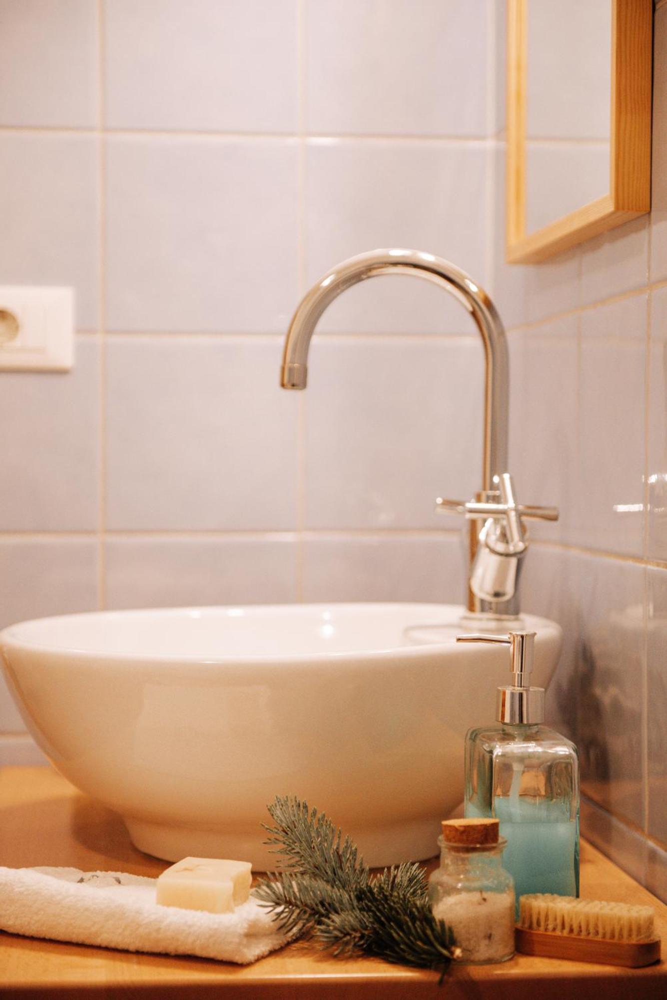 Na Kupcku Estate "Nature Reatreat & Wellness" 이드리야 외부 사진