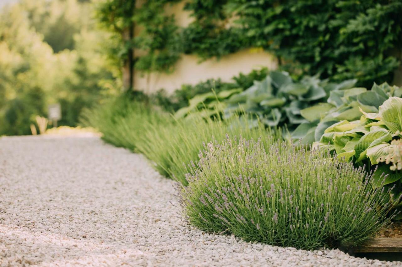 Na Kupcku Estate "Nature Reatreat & Wellness" 이드리야 외부 사진